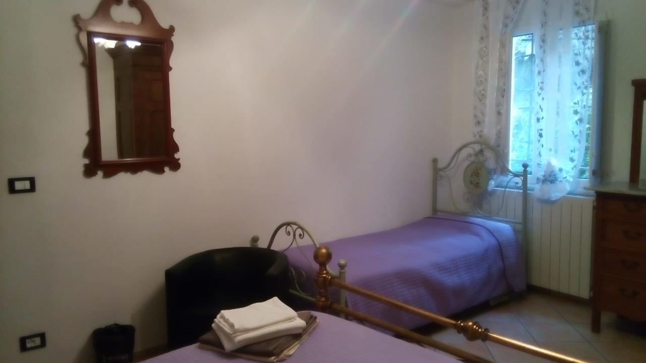 לינה וארוחת בוקר Magliolo Casa Vacanze L'Agrifoglio מראה חיצוני תמונה
