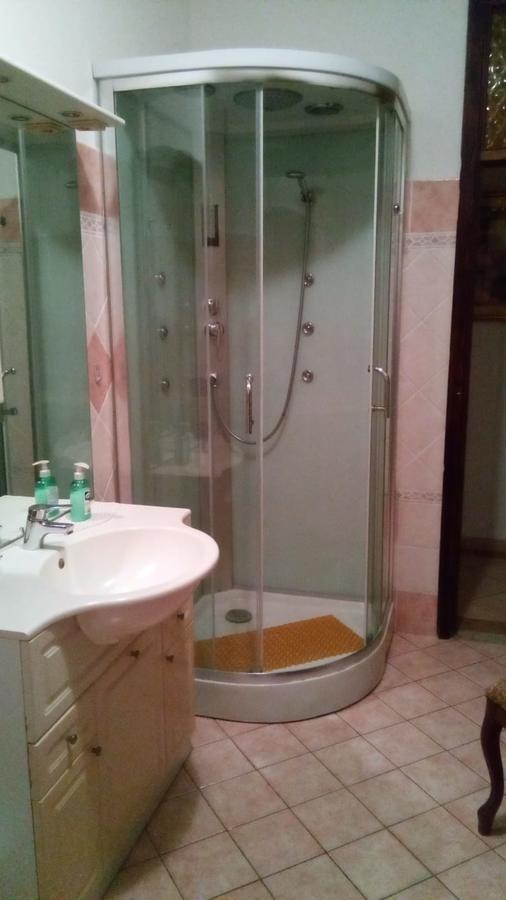 לינה וארוחת בוקר Magliolo Casa Vacanze L'Agrifoglio מראה חיצוני תמונה