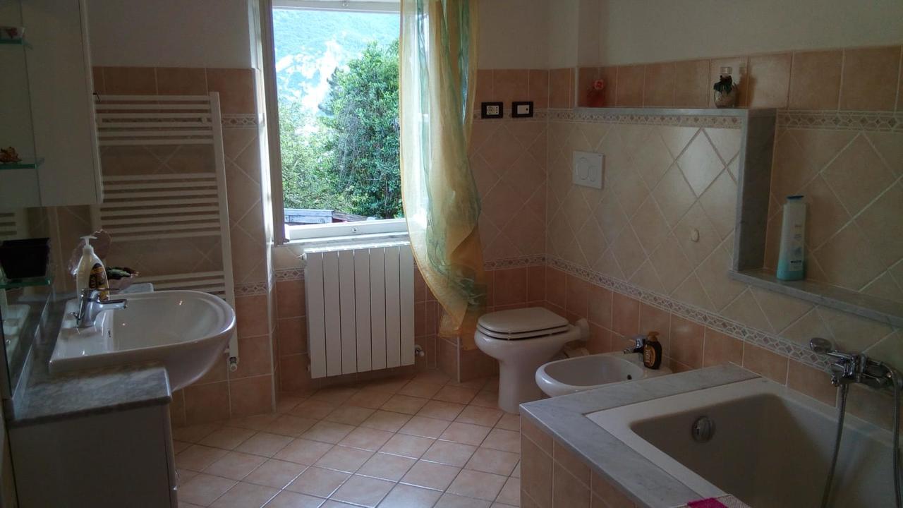 לינה וארוחת בוקר Magliolo Casa Vacanze L'Agrifoglio מראה חיצוני תמונה